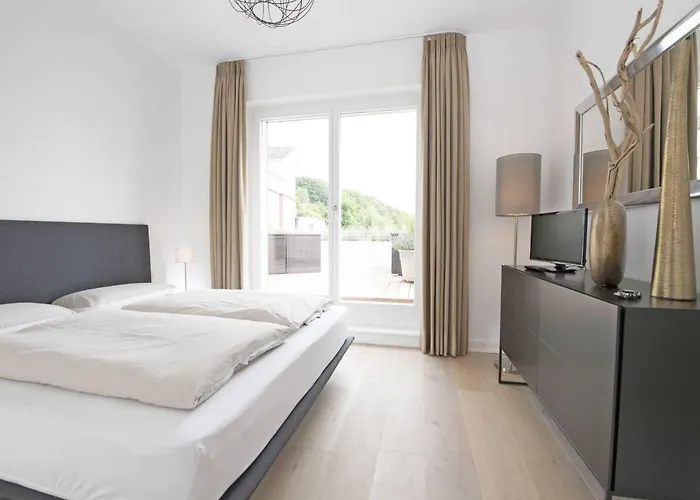 Ostseeresidenz Sassnitz - Wg 18 Mit Kamin, Sauna, Terrasse, Meerblick Villa *